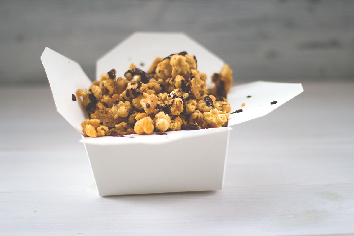 popcorn-salzkaramell-ahornsirup-moeyskitchen (4)